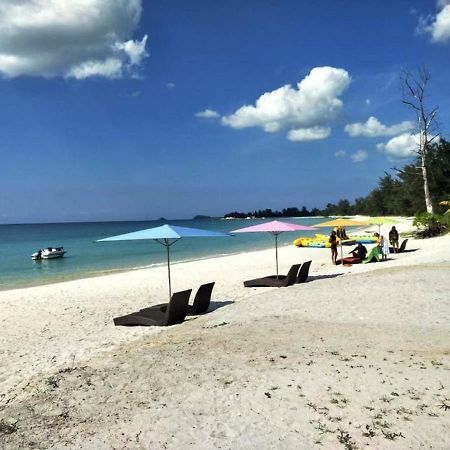 Belitung Holiday Resort Sijuk Exterior photo