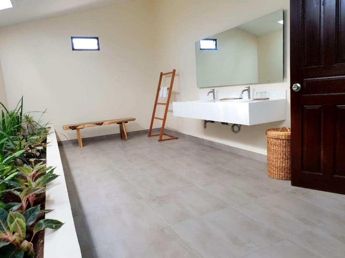 Belitung Holiday Resort Sijuk Exterior photo