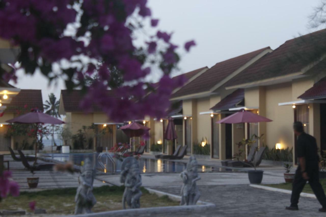 Belitung Holiday Resort Sijuk Exterior photo