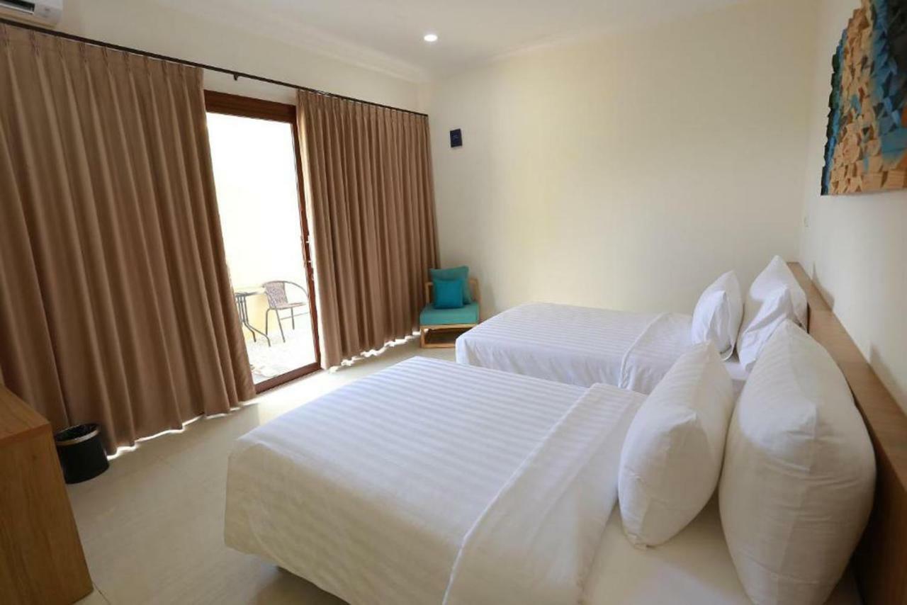 Belitung Holiday Resort Sijuk Exterior photo